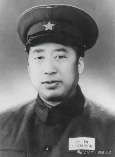 鞠躬尽瘁为国酬——纪念开国元勋滕代远诞辰120周年逝世50周年